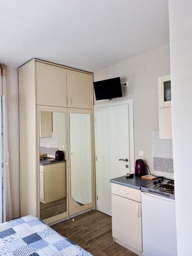 Apartmani Anitas Gradac  Eksteriør bilde