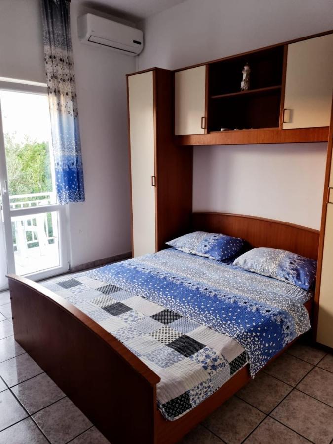 Apartmani Anitas Gradac  Eksteriør bilde
